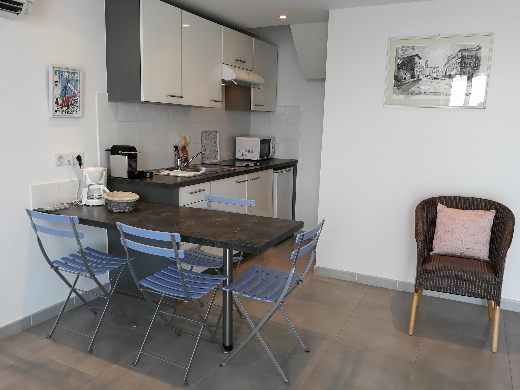 Les Princes Apartment