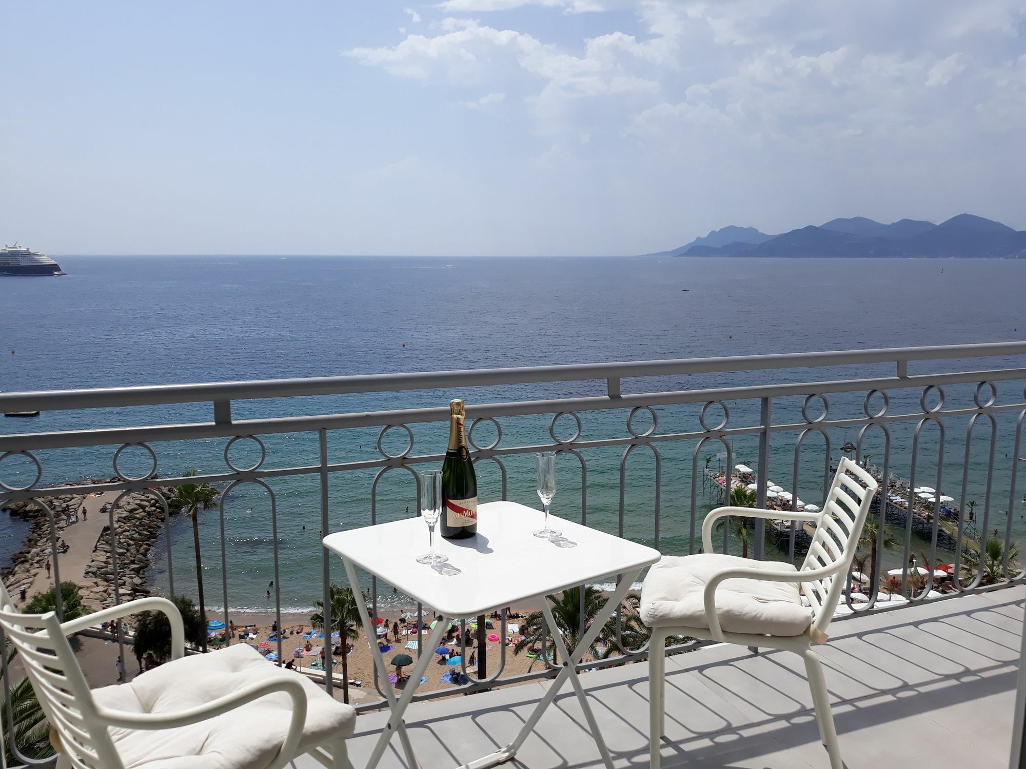 Apartment Les Princes Cannes